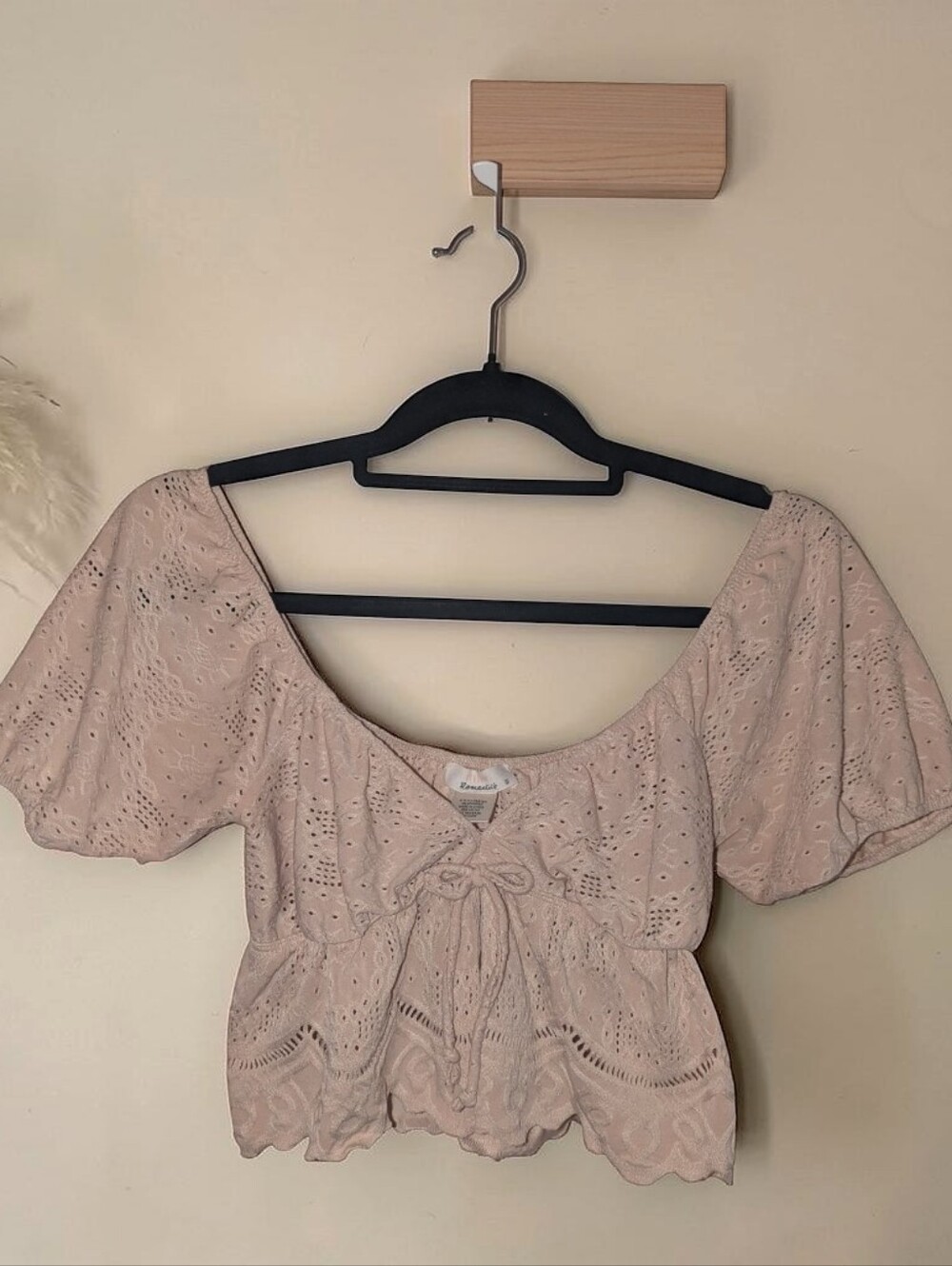 Eyelet Tie-Front Crop